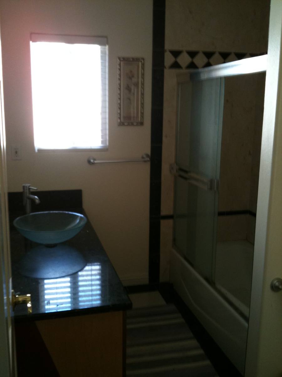 Apartment for rent at 1145 S Granada Ave, Alhambra, CA 91801