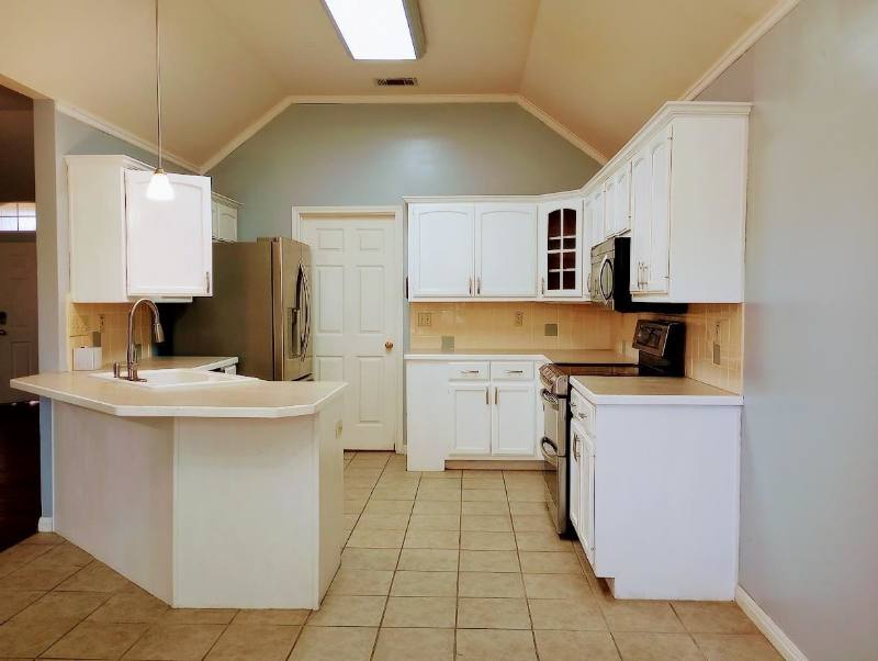 House for rent at 7996 Blue Bonnet Lane, Beaumont, TX 77713