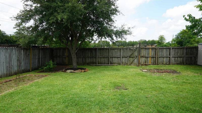House for rent at 7996 Blue Bonnet Lane, Beaumont, TX 77713