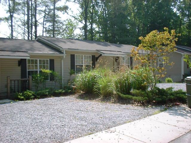 Apartment for rent at 1826 Lower Ridgewood Blvd, Hendersonville, NC 28791