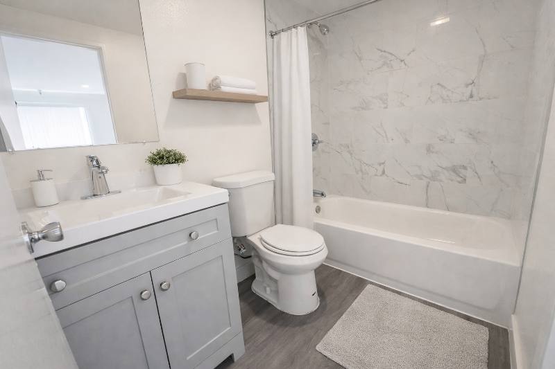 Apartment for rent at 843 S Ardmore Ave #102, Los Angeles, CA 90005