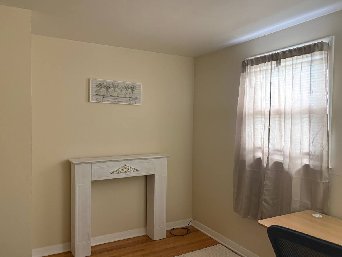 Apartment for rent at 105 Robert Dr Room 1 107 2FL, Syracuse, NY 13210