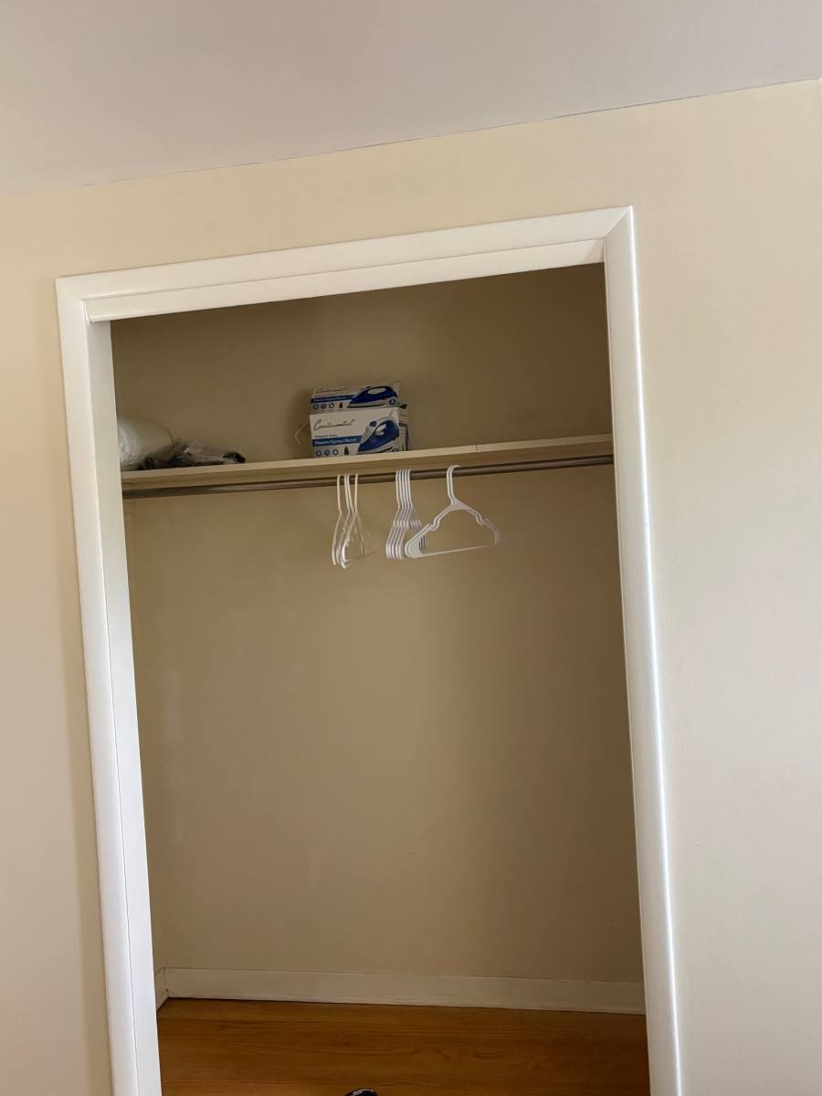 Apartment for rent at 105 Robert Dr Room 1 107 2FL, Syracuse, NY 13210