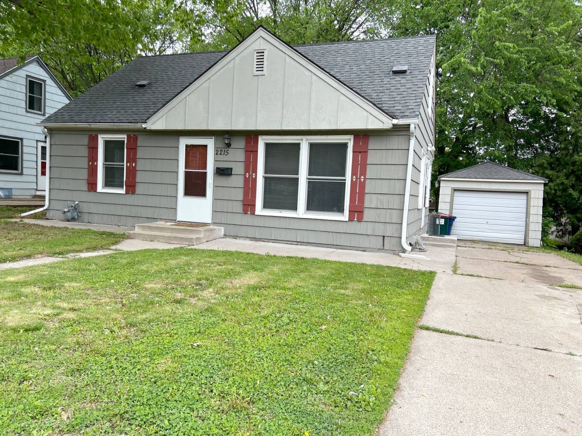 House for rent at 2215 45th Ave NE, Minneapolis, MN 55421