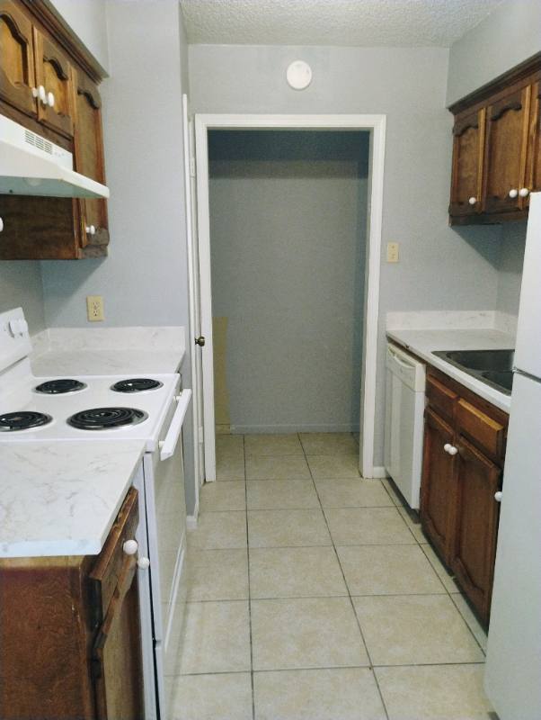Apartment for rent at 14140 Azalea Park Ave #C, Baton Rouge, LA 70816