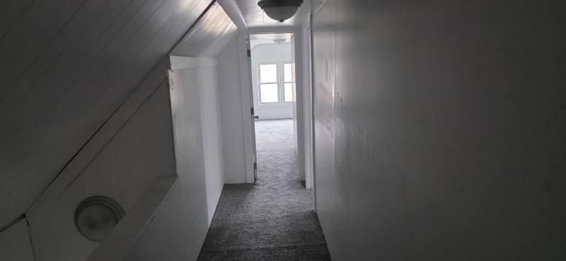 House for rent at 1831 S Westmoreland Ave, Peoria, IL 61605