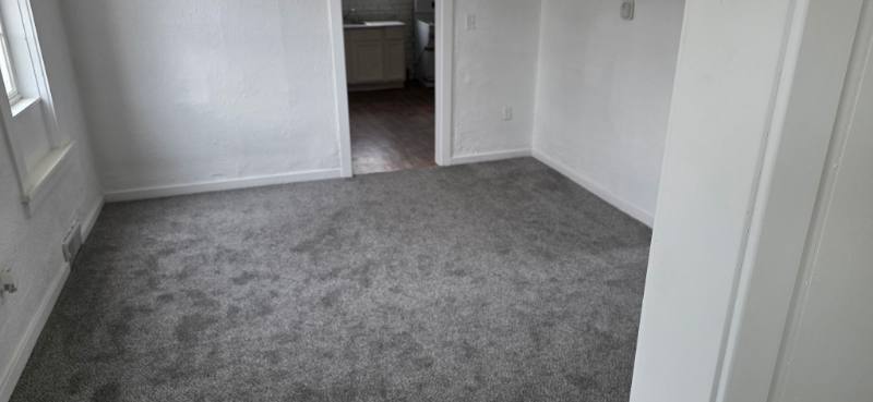 House for rent at 1831 S Westmoreland Ave, Peoria, IL 61605