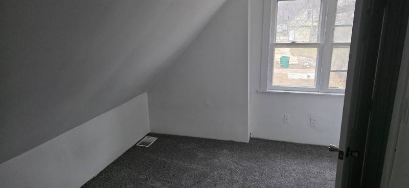House for rent at 1831 S Westmoreland Ave, Peoria, IL 61605