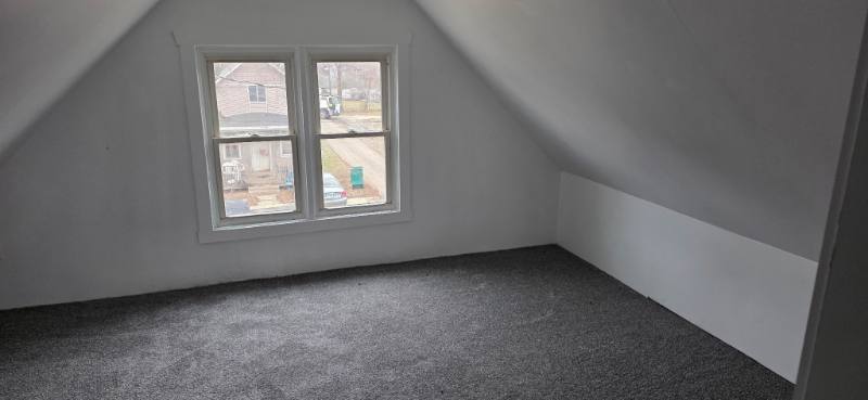 House for rent at 1831 S Westmoreland Ave, Peoria, IL 61605