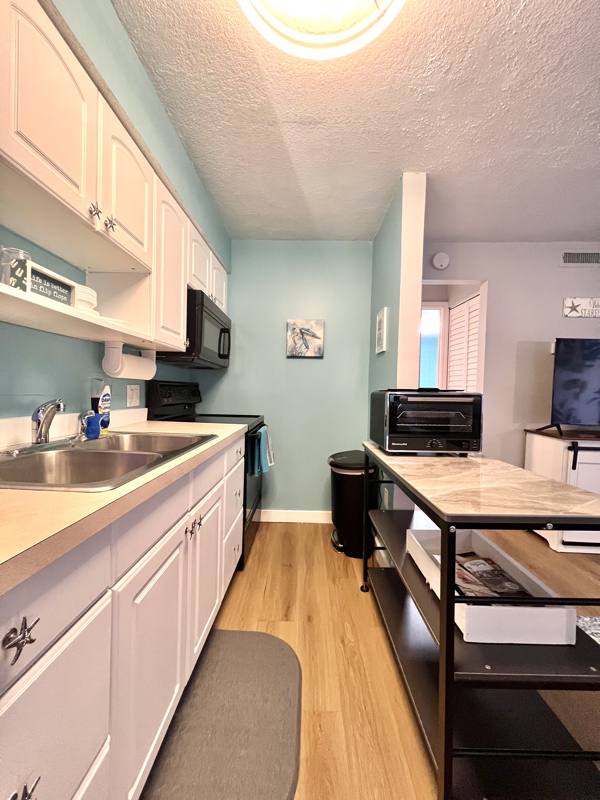 Apartment for rent at 4215 E Bay Dr #1702C, Clearwater, FL 33764