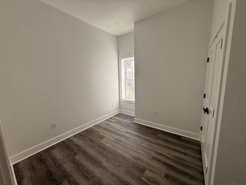 Apartment for rent at 321 Jefferson Ave #1, Elizabeth, NJ 07201