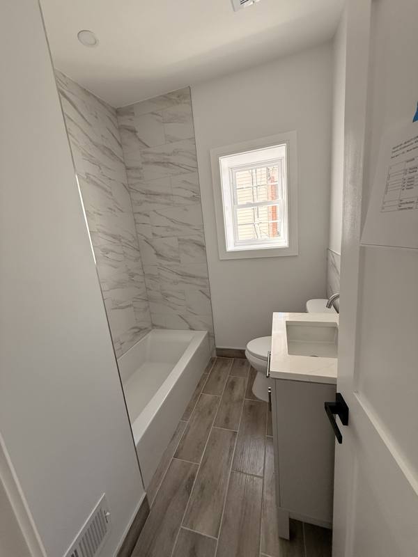 Apartment for rent at 321 Jefferson Ave #1, Elizabeth, NJ 07201