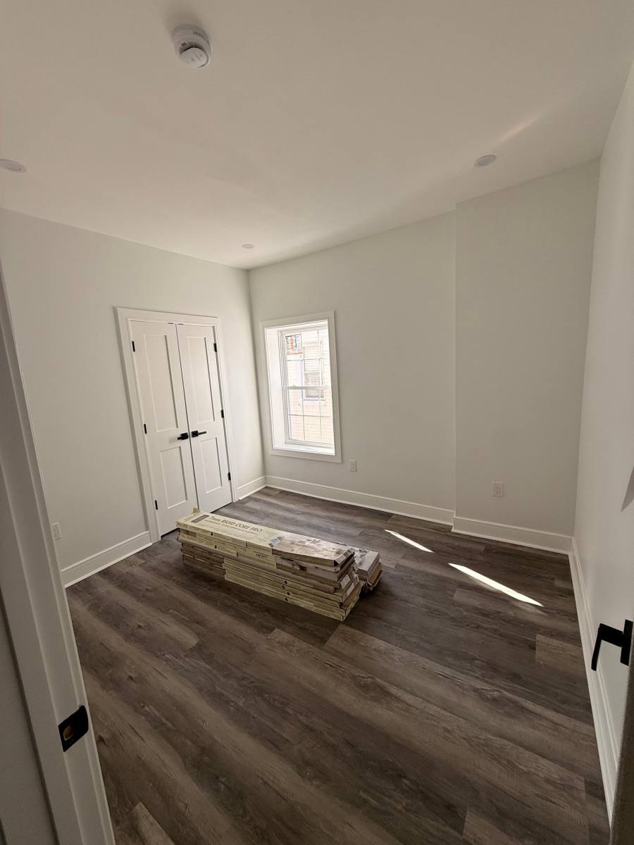 Apartment for rent at 321 Jefferson Ave #3, Elizabeth, NJ 07201