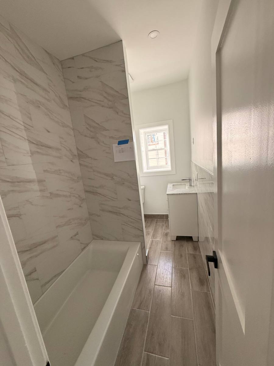 Apartment for rent at 321 Jefferson Ave #3, Elizabeth, NJ 07201