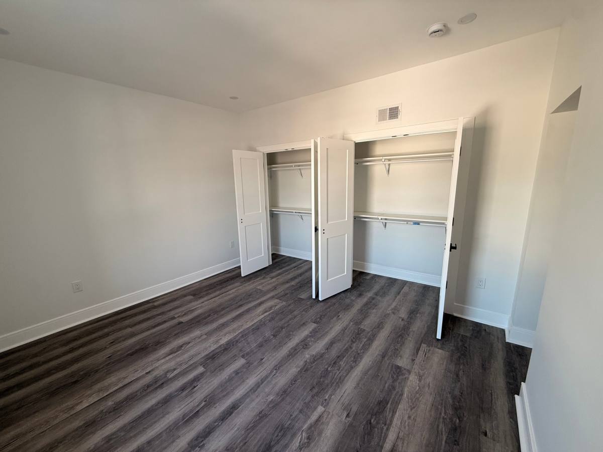 Apartment for rent at 321 Jefferson Ave #3, Elizabeth, NJ 07201