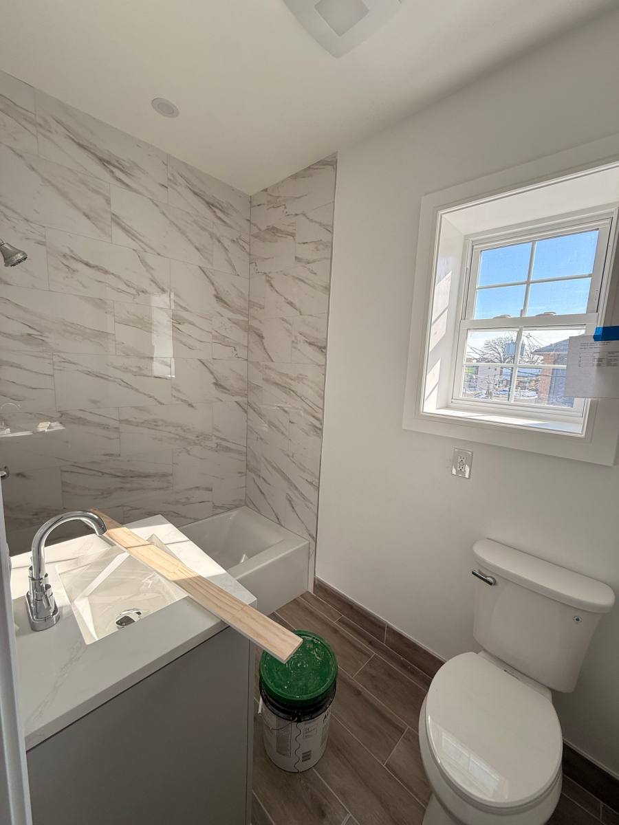 Apartment for rent at 321 Jefferson Ave #2, Elizabeth, NJ 07201