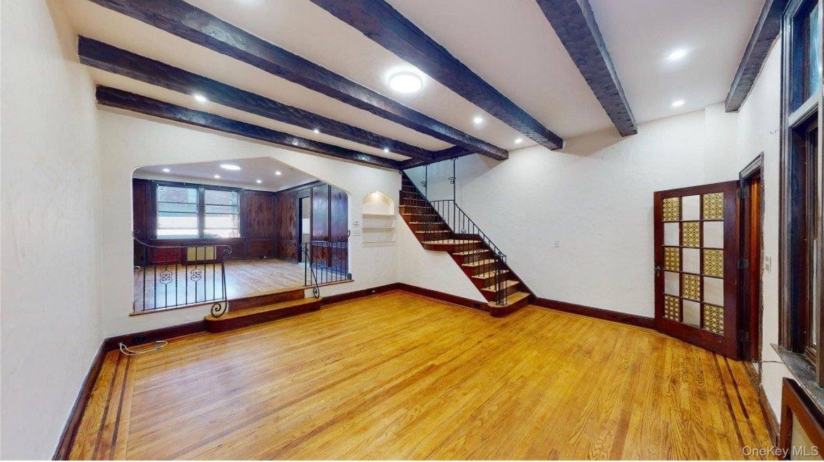 House for rent at 90-09 68th Ave, Forest Hills, NY 11375