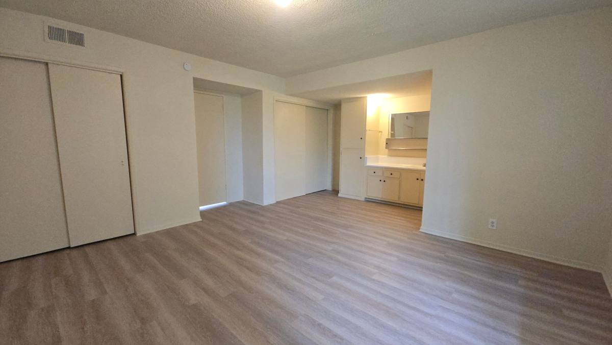 Apartment for rent at 1001 E Stearns Ave #14, La Habra, CA 90631