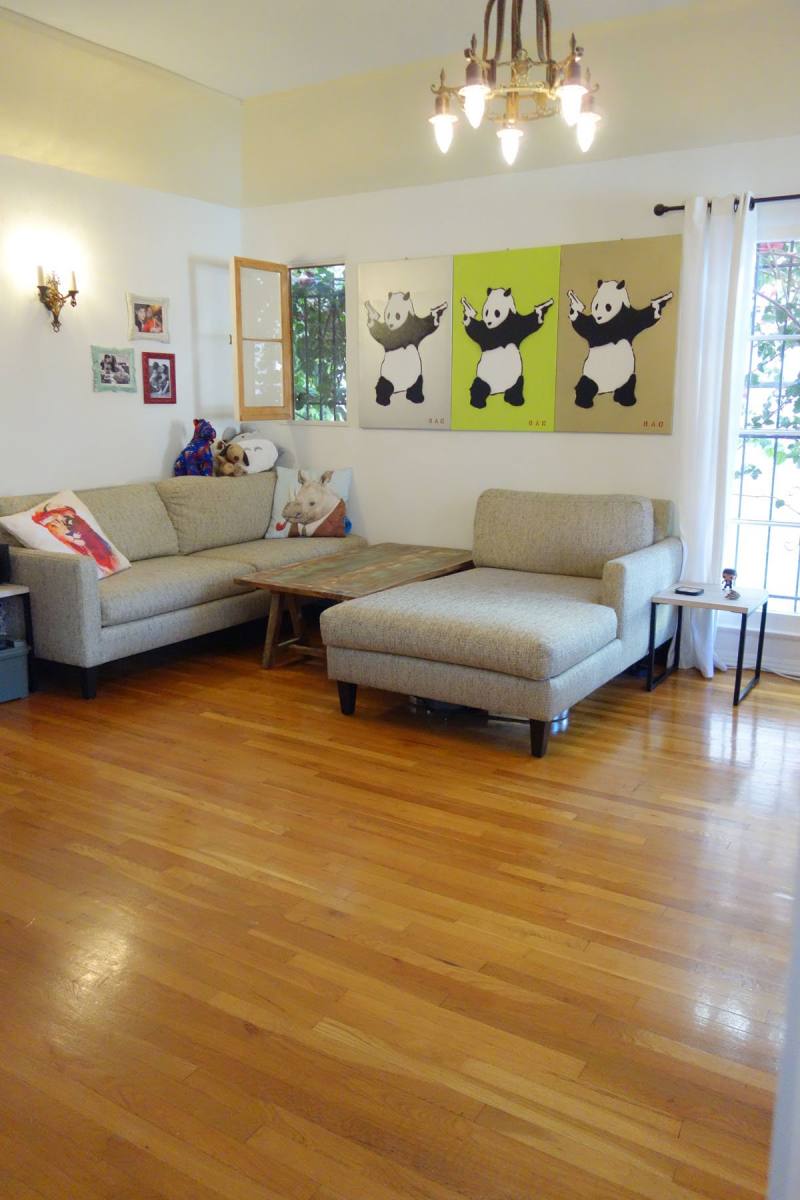 Apartment for rent at 360 S Cloverdale Ave #104, Los Angeles, CA 90036