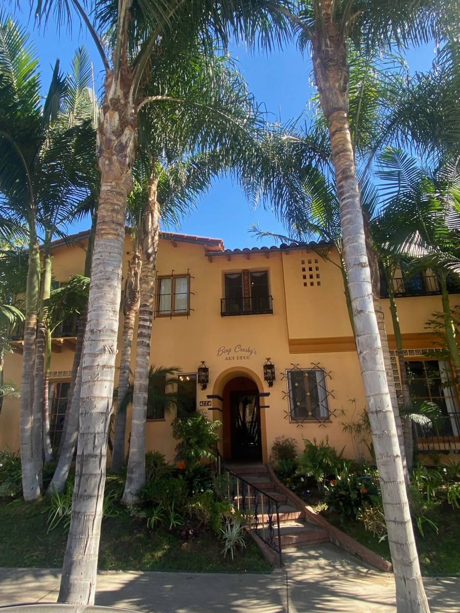 Apartment for rent at 360 S Cloverdale Ave #104, Los Angeles, CA 90036