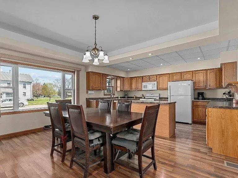 Apartment for rent at 225 Prospect St, Winneconne, WI 54986
