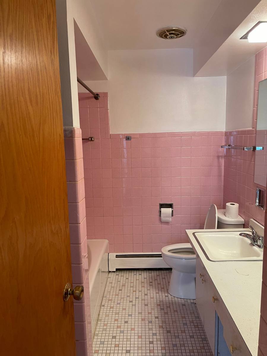 Apartment for rent at 3103-7 Harlem Ave #3F, Berwyn, IL 60402