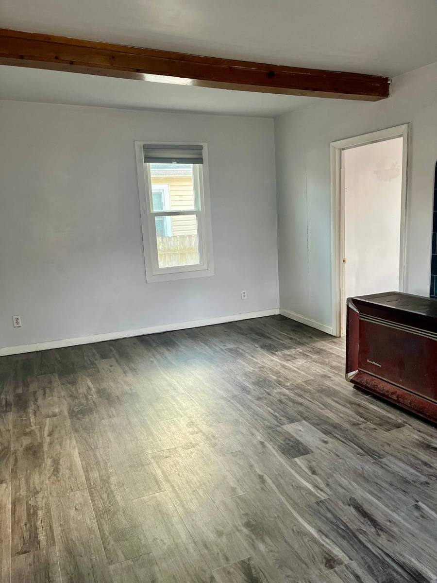 Apartment for rent at 510 Walnut St, Neenah, WI 54956