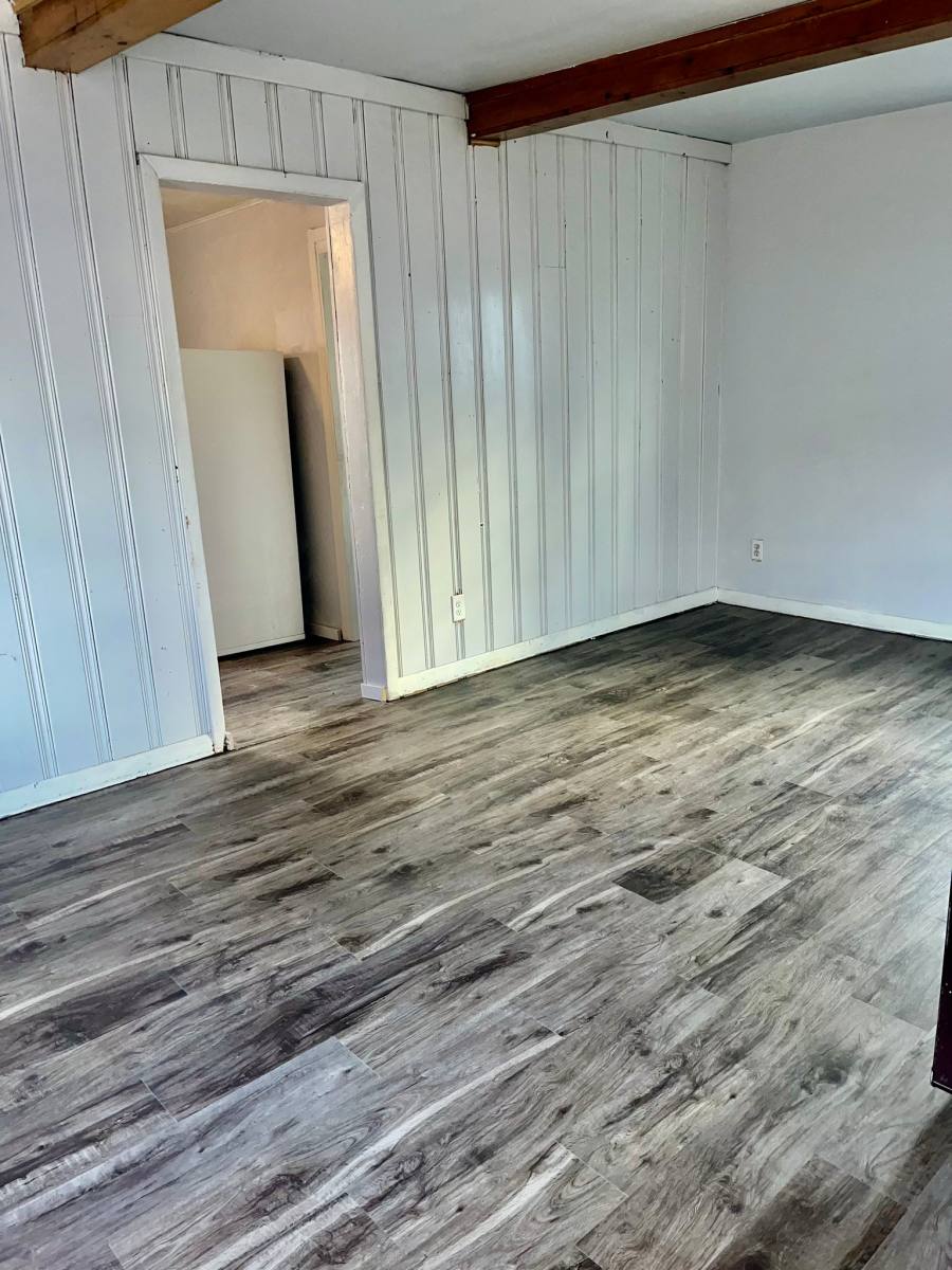 Apartment for rent at 510 Walnut St, Neenah, WI 54956