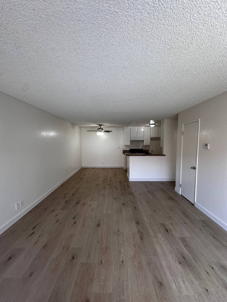 Apartment for rent at 5134 N Glendora Ave #35, Covina, CA 91724