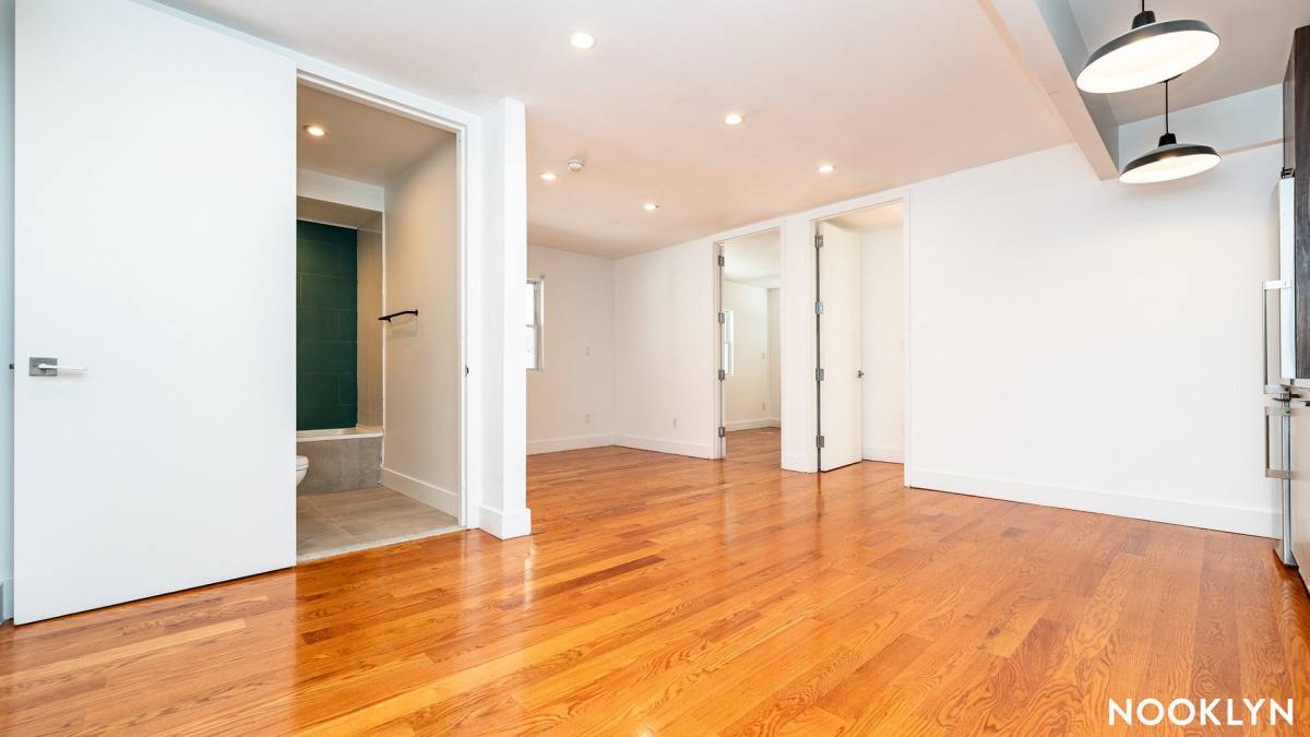 Apartment for rent at 620 Parkside Ave #1B, Brooklyn, NY 11226