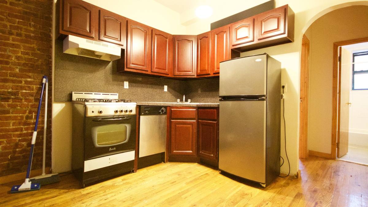 Apartment for rent at 891 Bergen St #1L, Brooklyn, NY 11213