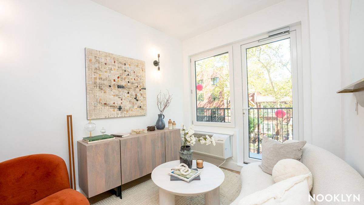 Apartment for rent at 1042 President St #5F, Brooklyn, NY 11216