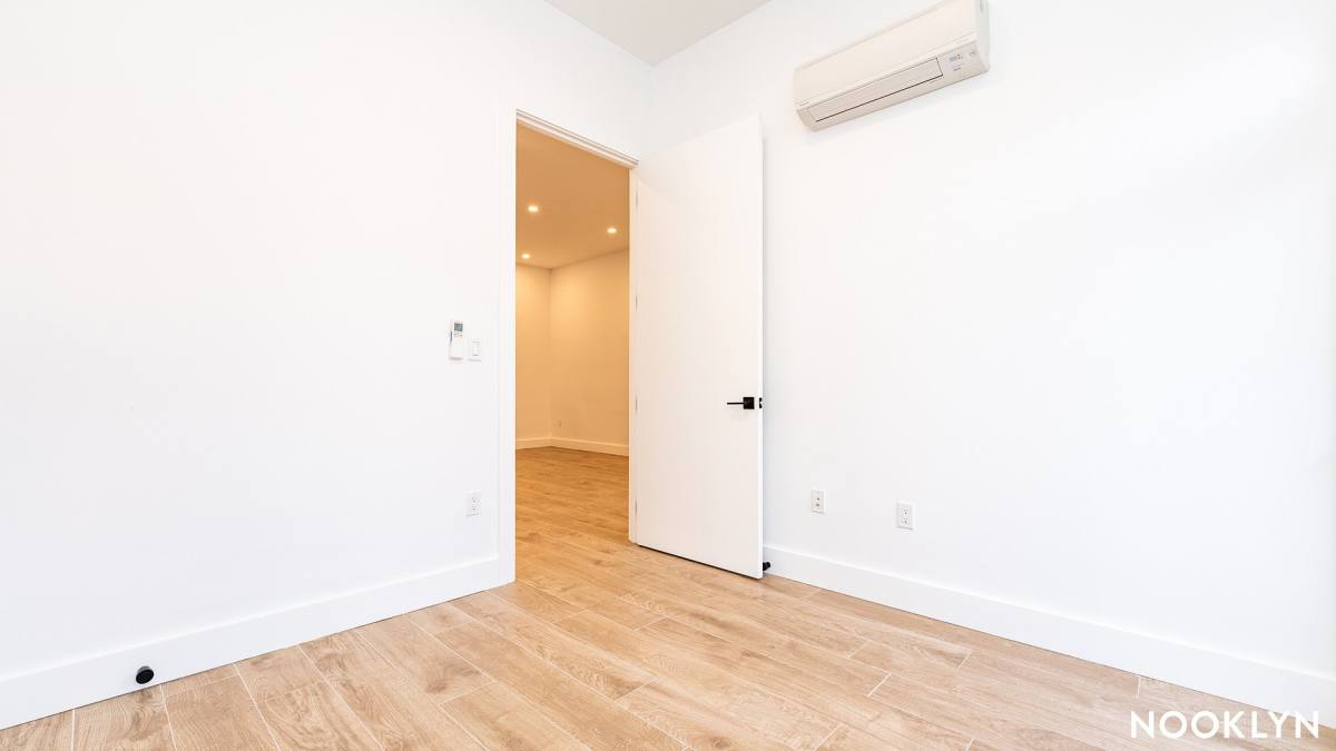 Apartment for rent at 897 New York Ave #1R, Brooklyn, NY 11203