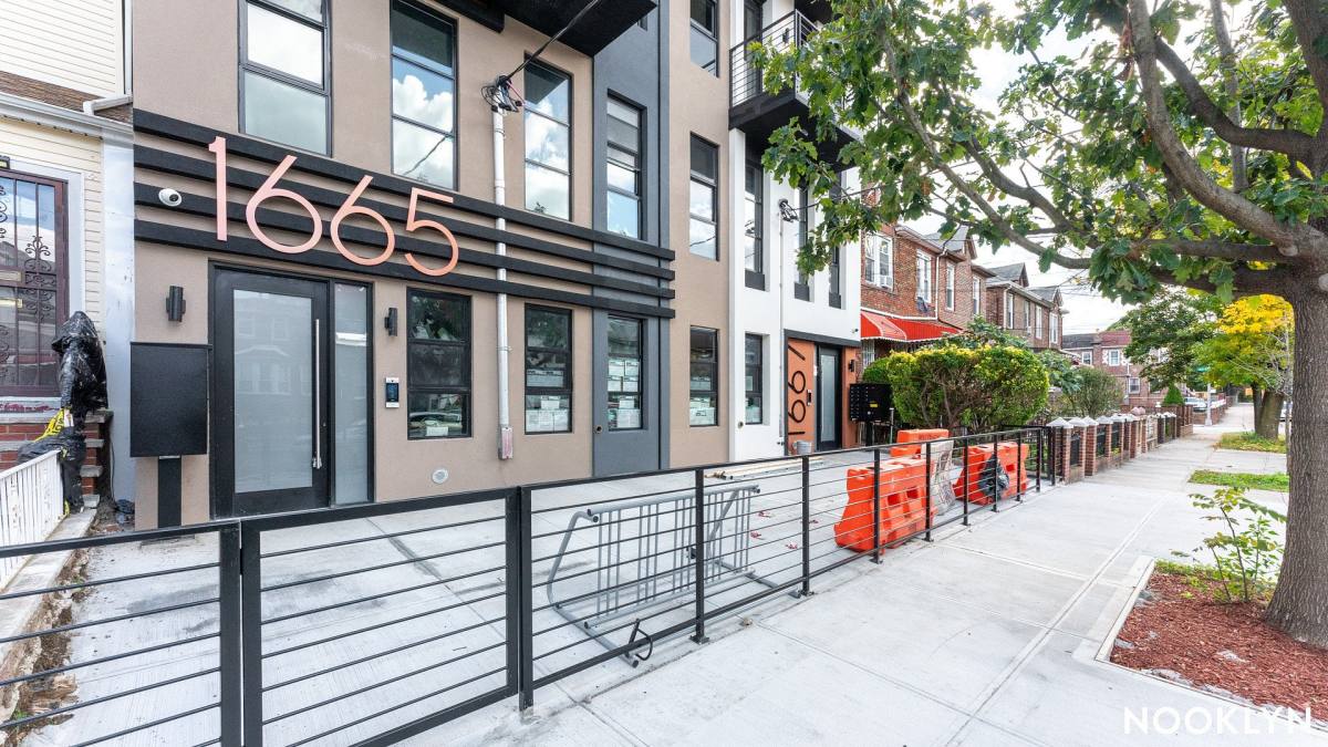 Apartment for rent at 1665 Brooklyn Ave #3B, Brooklyn, NY 11210