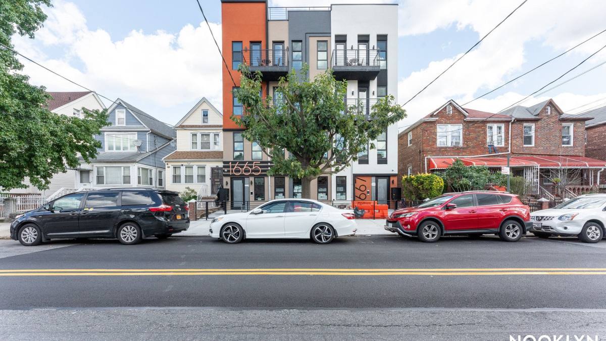 Apartment for rent at 1665 Brooklyn Ave #3B, Brooklyn, NY 11210