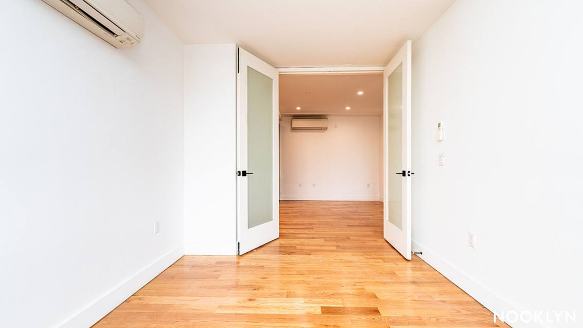 Apartment for rent at 19 E 31st St #4B, Brooklyn, NY 11226