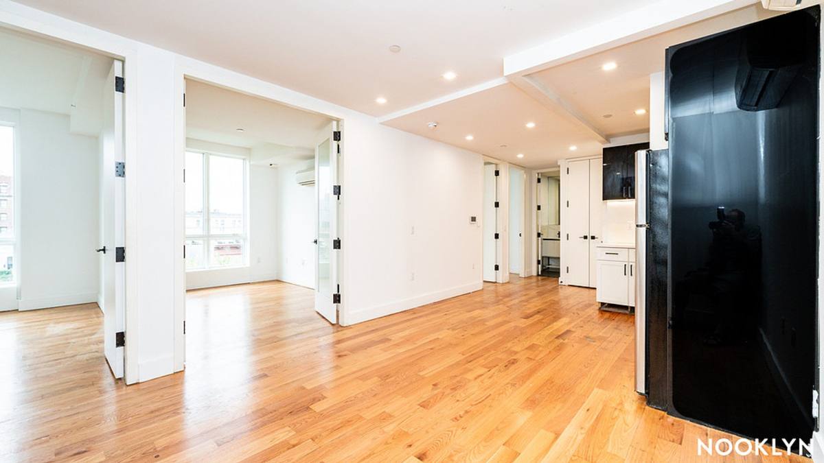 Apartment for rent at 19 E 31st St #4B, Brooklyn, NY 11226