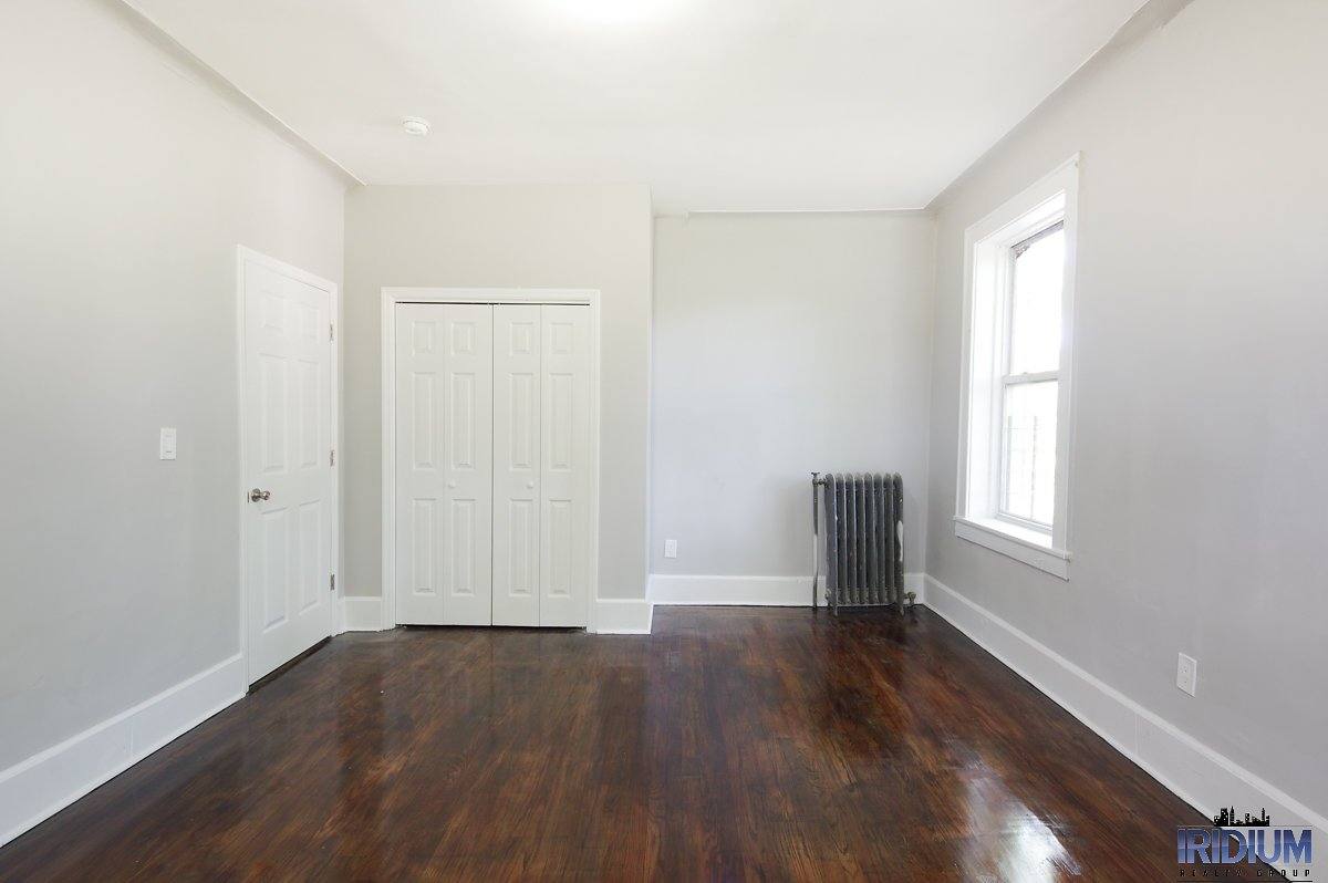 Apartment for rent at 471 Madison Ave #3E, Elizabeth, NJ 07201