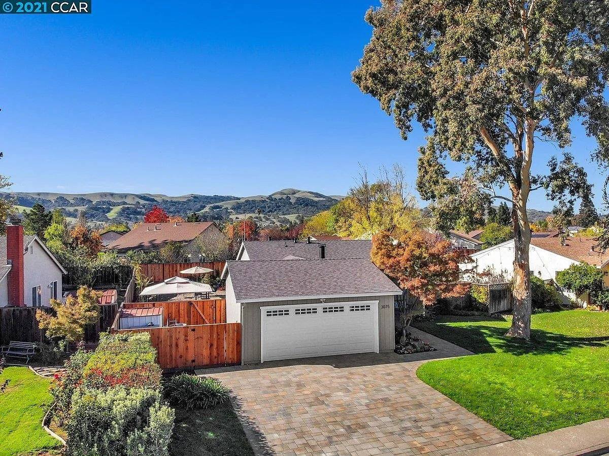House for rent at 3075 Kittery Ave, Orinda, CA 94563
