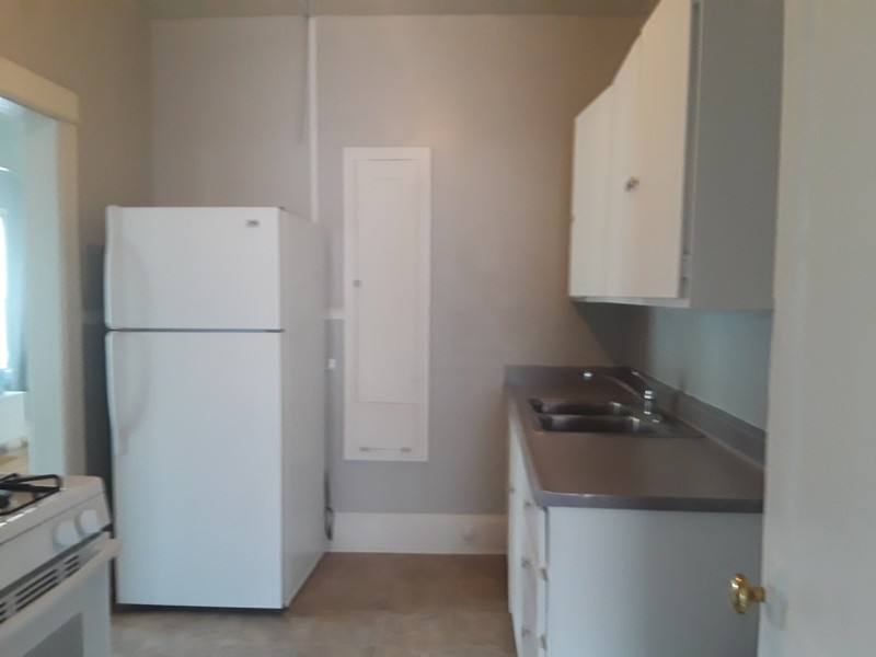 Apartment for rent at 880 E 100 S #1, Salt Lake City, UT 84102