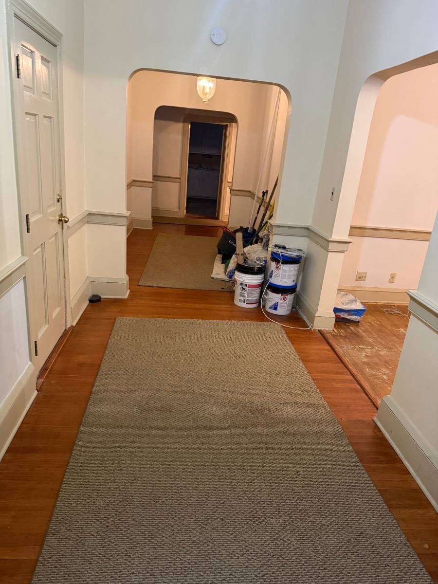 Apartment for rent at 339 E Market St #1, York, PA 17403