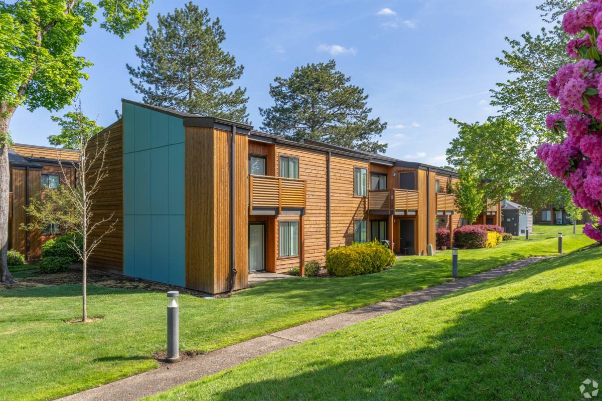 Apartment for rent at 4550 SW Murray Blvd #32, Beaverton, OR 97005