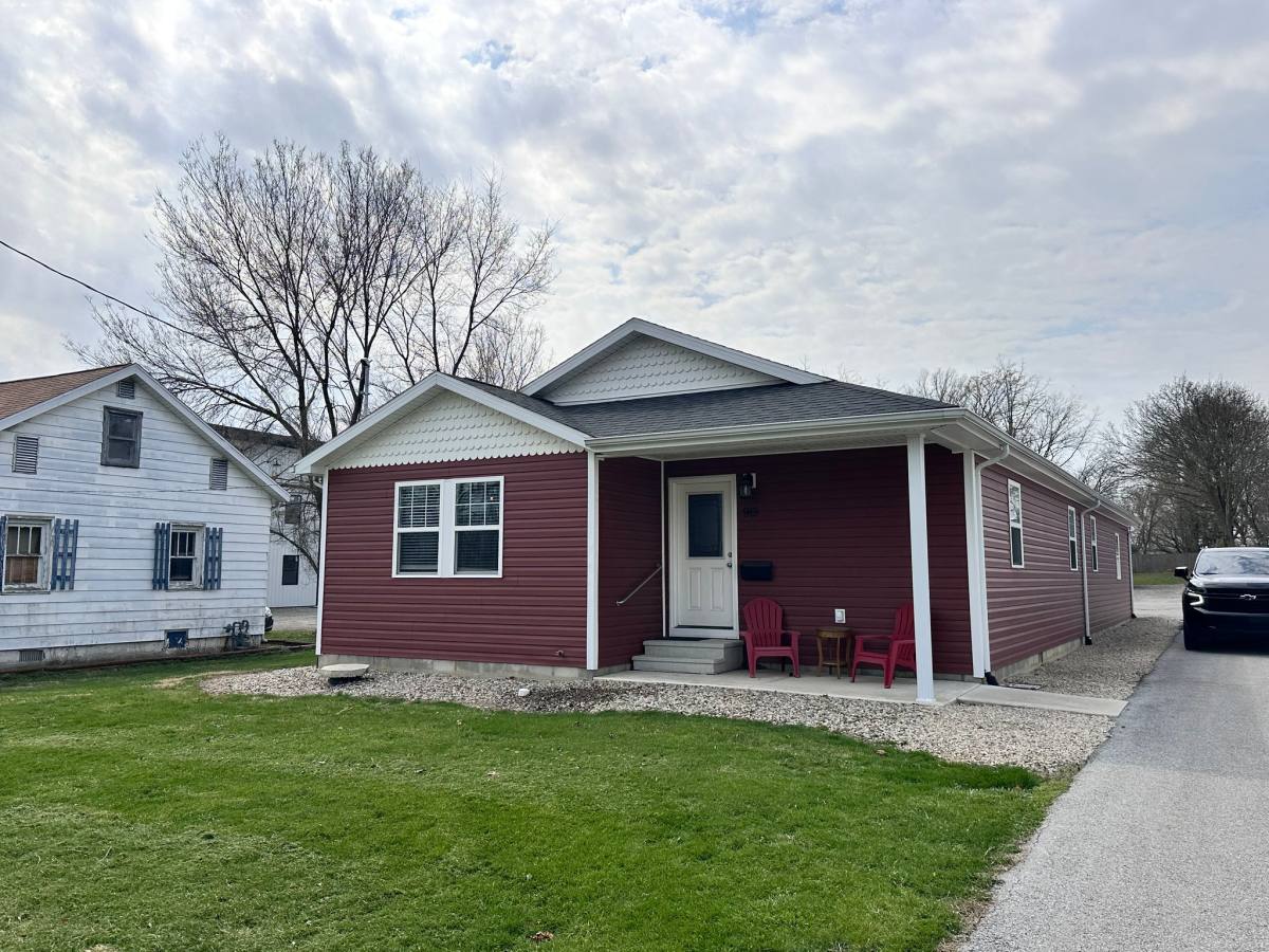 House for rent at 919 S Main St, Ada, OH 45810