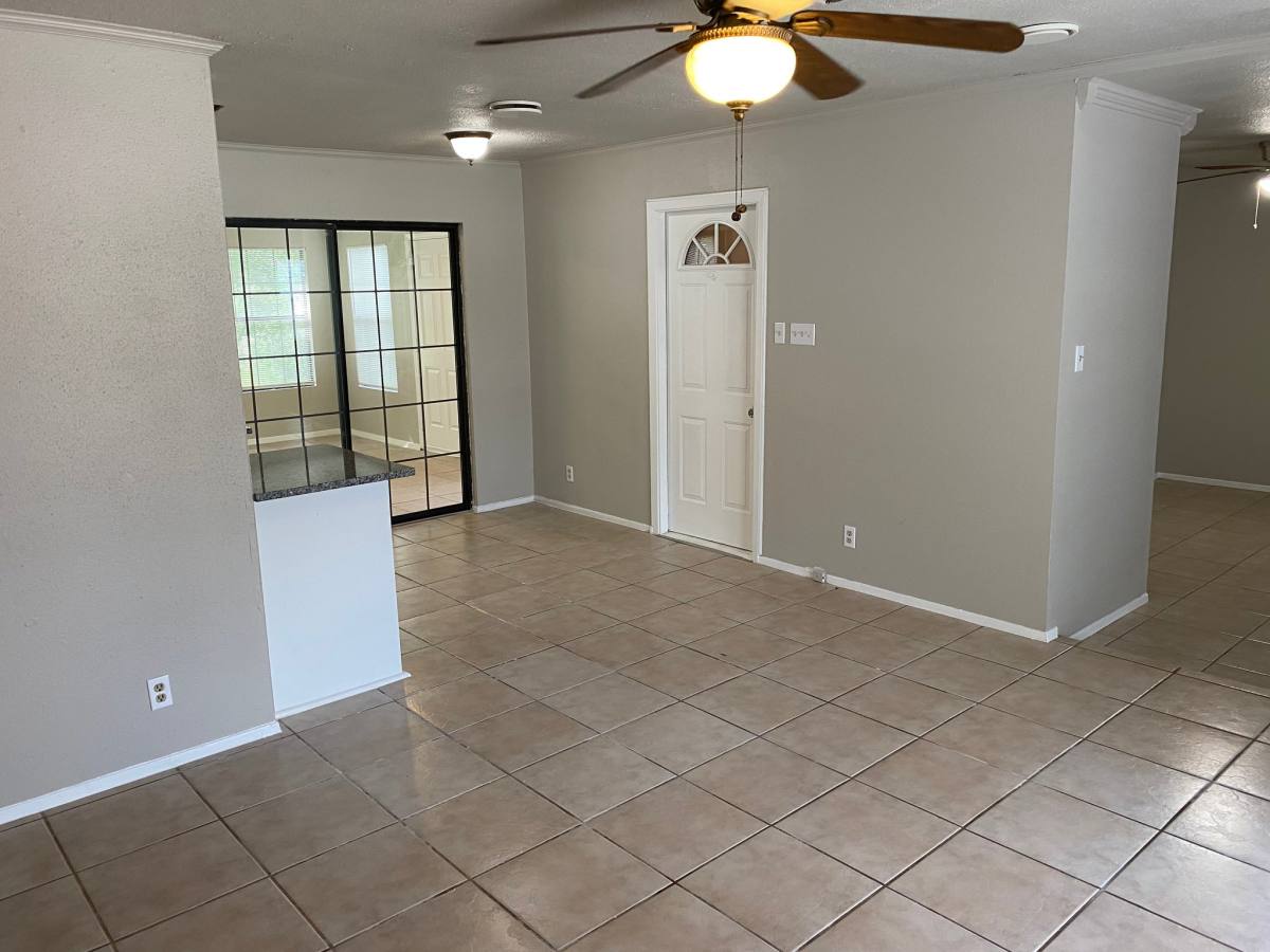 House for rent at 317 Vivian Dr, Converse, TX 78109