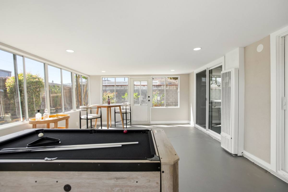 House for rent at 934 S Donna Beth Ave, West Covina, CA 91791