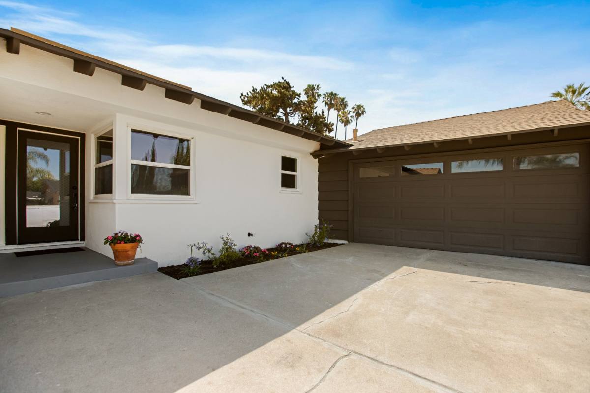 House for rent at 934 S Donna Beth Ave, West Covina, CA 91791