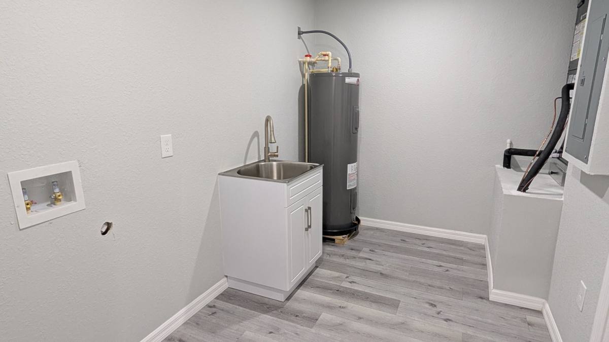 Apartment for rent at 1527 NW 57th Court #1, Ocala, FL 34482