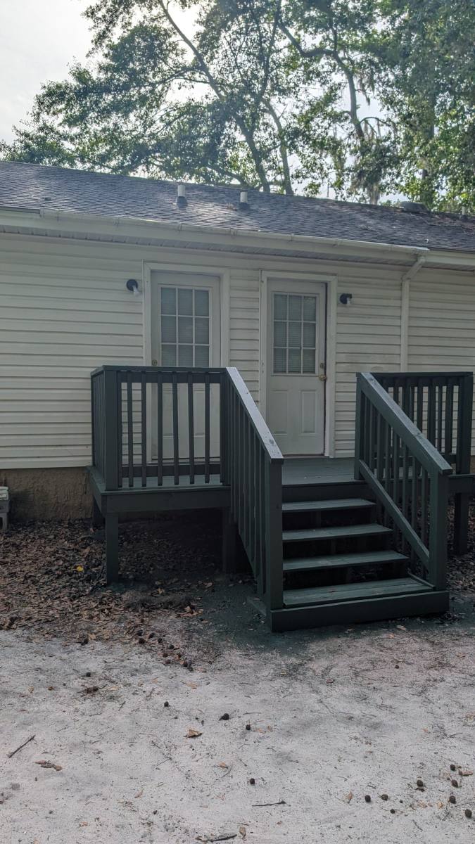 Apartment for rent at 813 Ash Stextapt B #B, Springfield, GA 31329