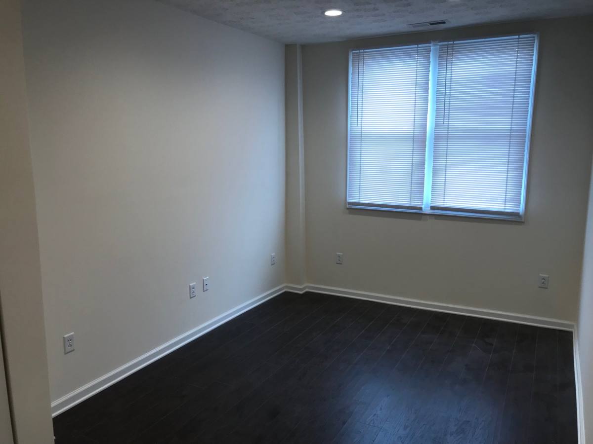 Apartment for rent at 1603-05 7th Ave #1605 R, Huntington, WV 25703