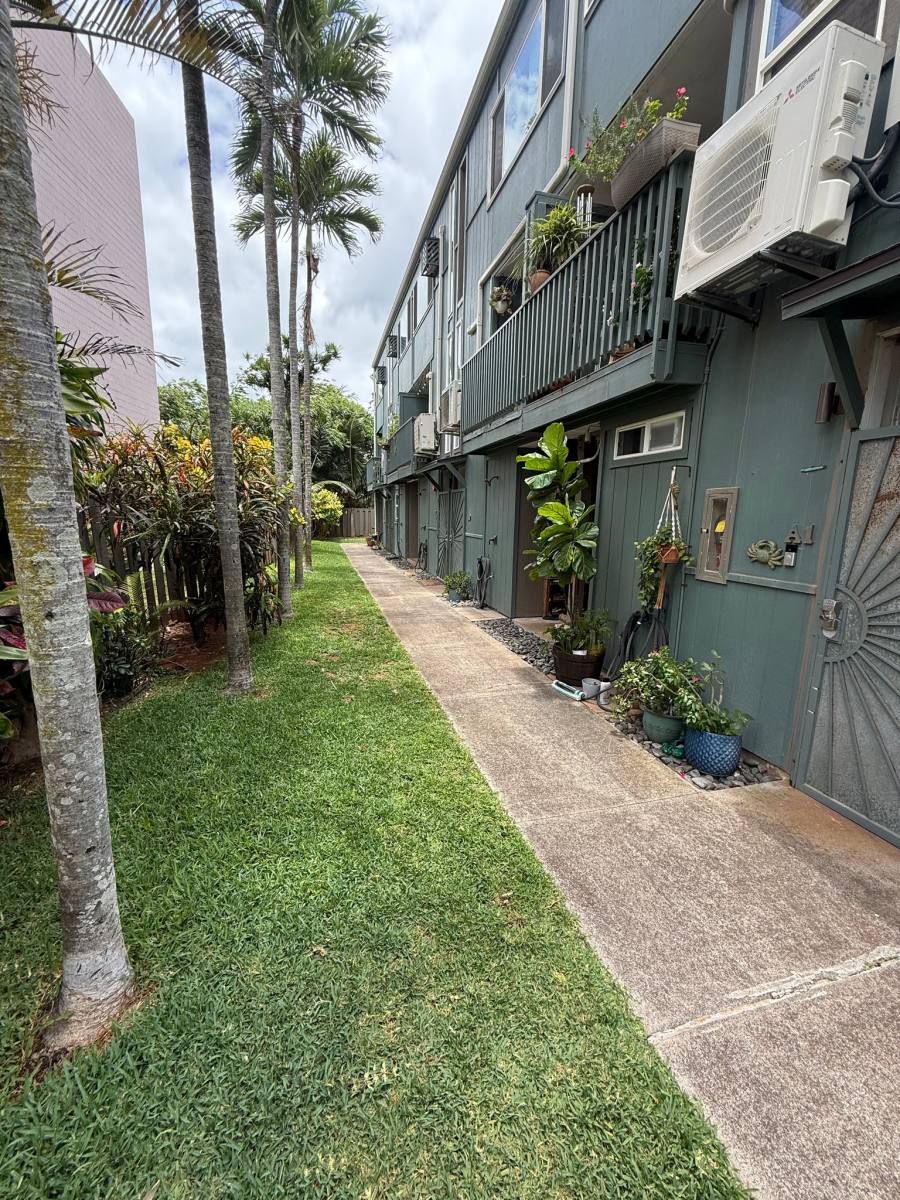 Townhouse for rent at 68-172 Au St #A2, Waialua, HI 96791